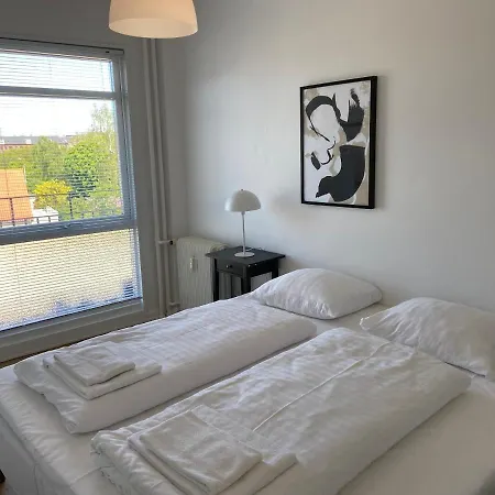 Bright 2-bedroom At Sophisticated Frederiksberg *