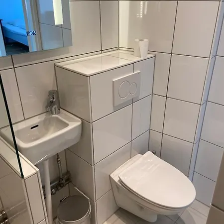 Bright 2-bedroom At Sophisticated Frederiksberg Apartamento Copenhaga